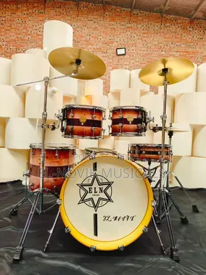 High-Grade Acoustic Drum