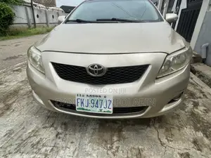 Toyota Corolla 2009 Silver