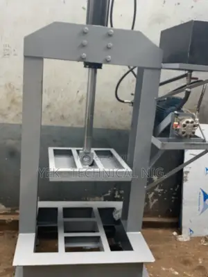 Automatic Pressing Machine