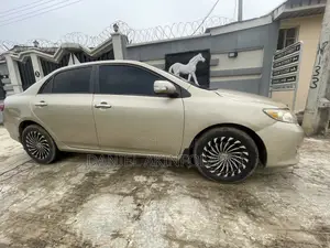 Toyota Corolla 2009 Silver