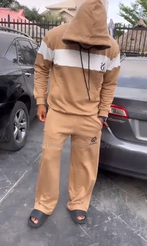 City King Tracksuit a Hoodie With a Joggers Pant