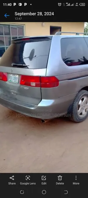 Toyota Sienna 2003 Silver
