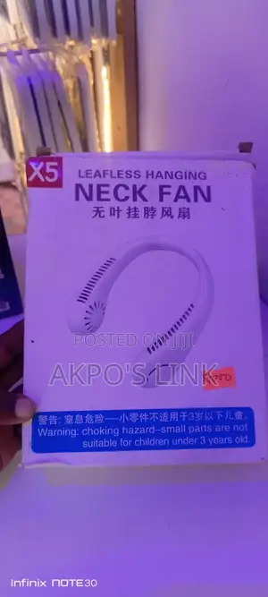 Leafless Hanging Neckfan