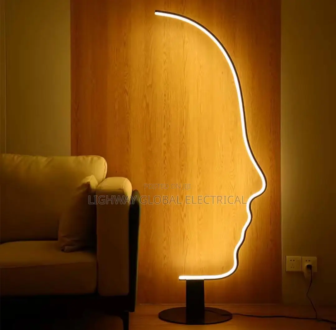 Creative Personality Alluminium Indoor Decorative Face Floor Lamp