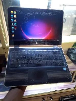 Laptop HP Pavilion x360 8GB Intel Core i5 HDD 500GB