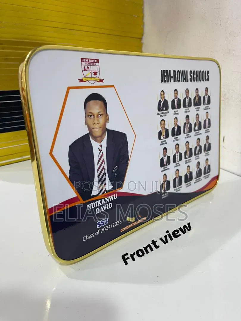 Mr Godsfavour Fotoframe