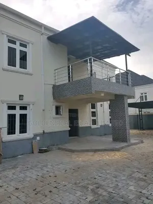 5bdrm Duplex in Asokoro for sale