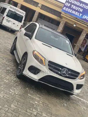 Mercedes-Benz GLE-Class GLE 350 2017 White