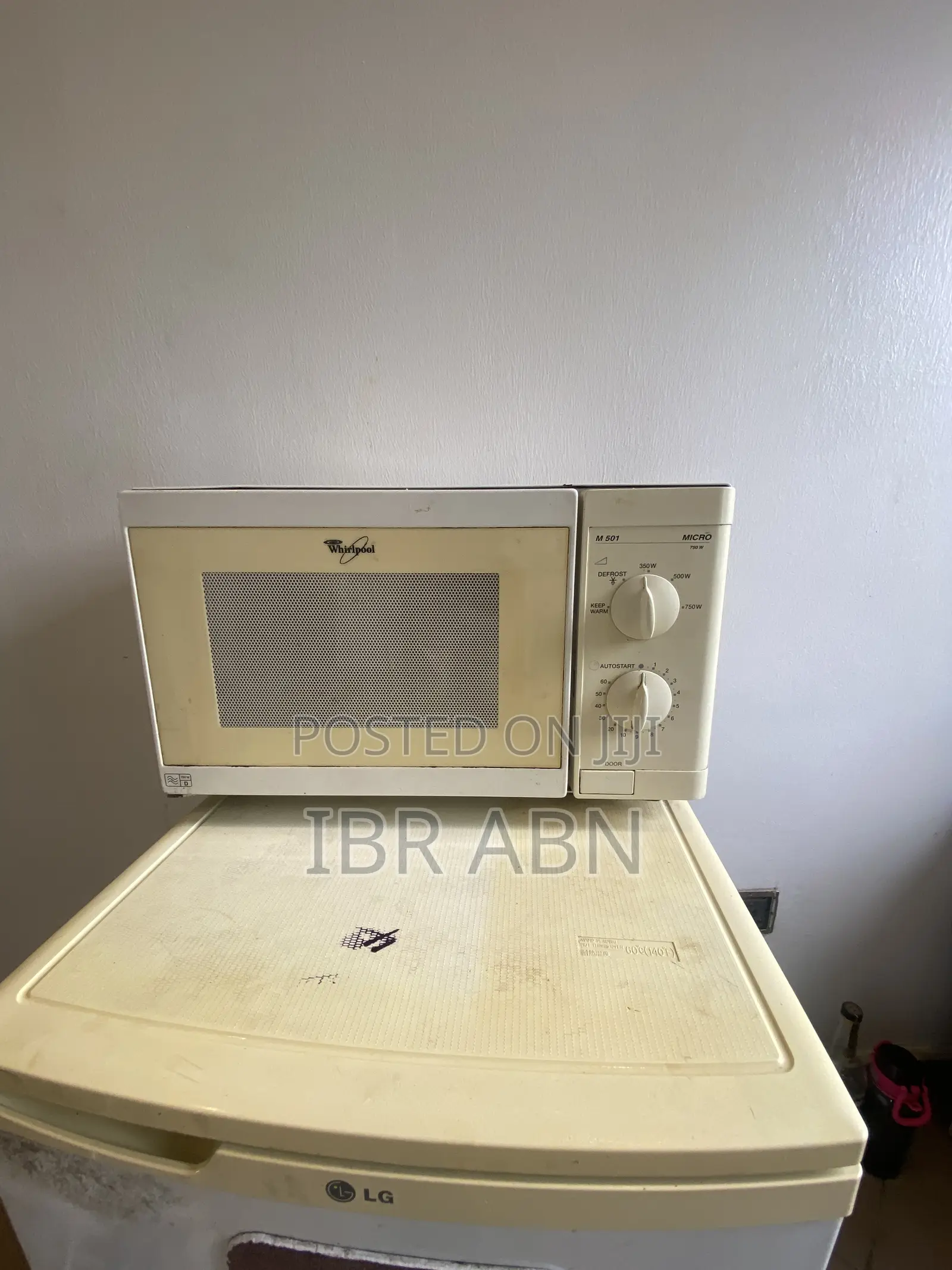 Used Whirlpool Microwave