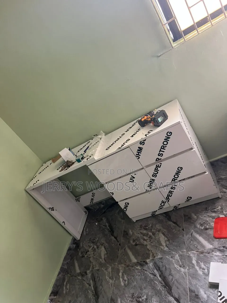 Dessing Mirror