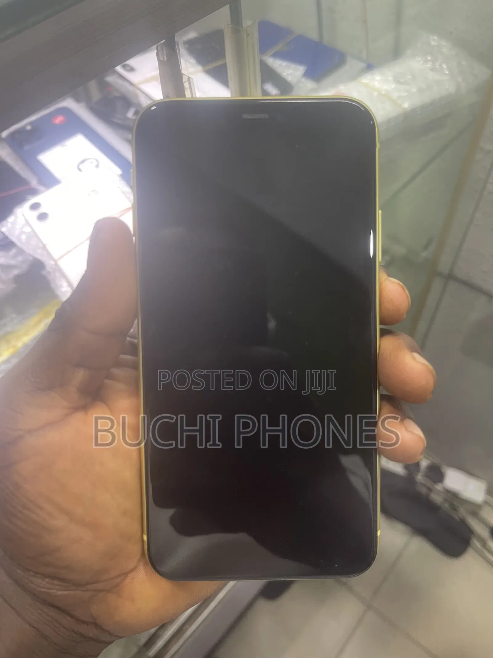 Apple iPhone 11 64 GB Yellow
