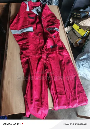 Redwings Coverall (Red)