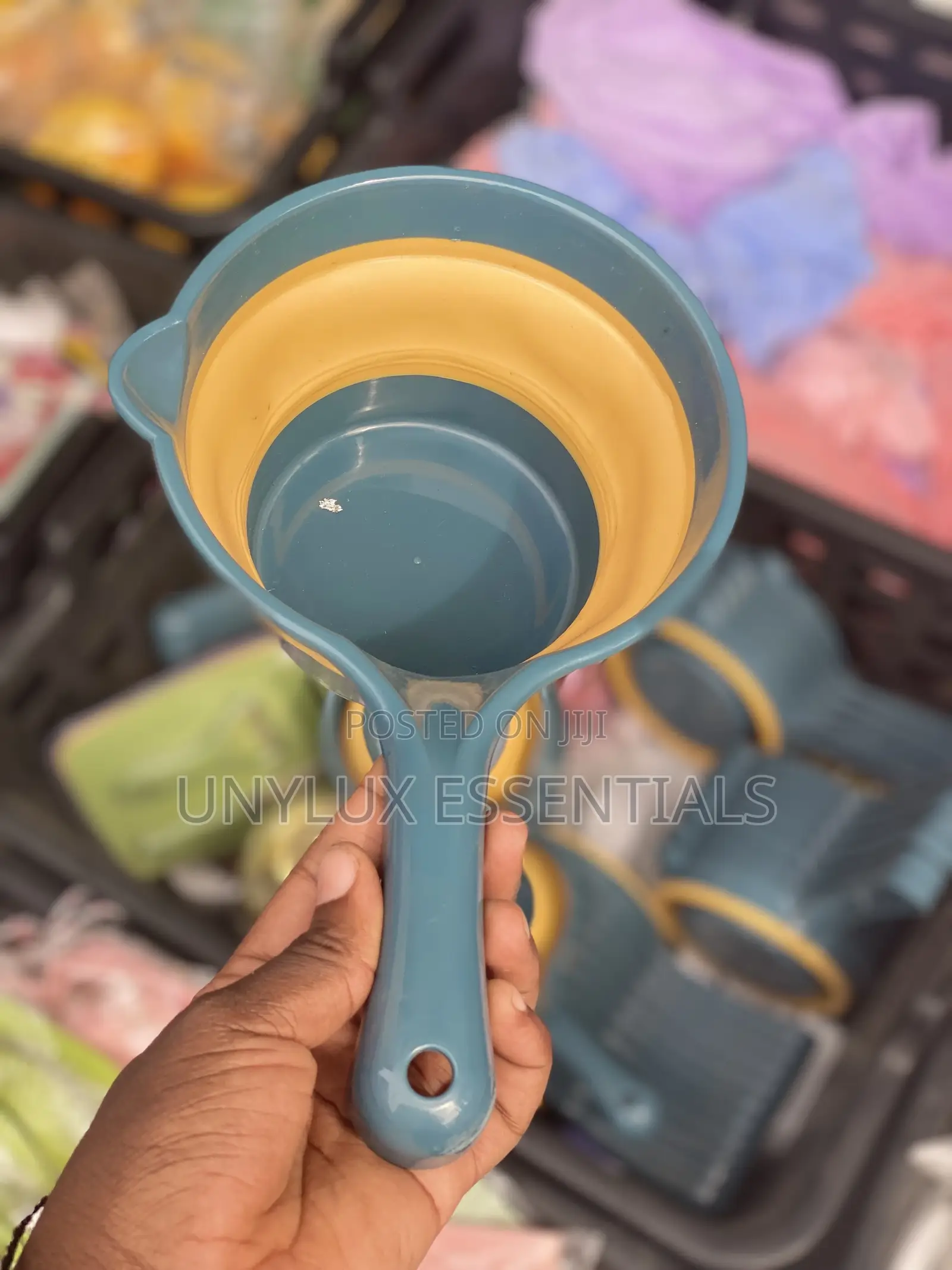 Collapsible Silicone Colander Drainer With Handle