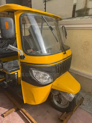 New Motorcycle 2025 Yellow