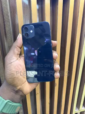 Apple iPhone 12 64 GB Bronze