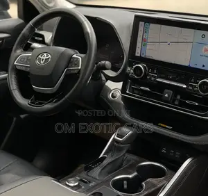 Toyota Highlander Platinum AWD 2024 Black
