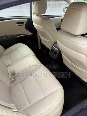 Toyota Avalon 2015 Gold