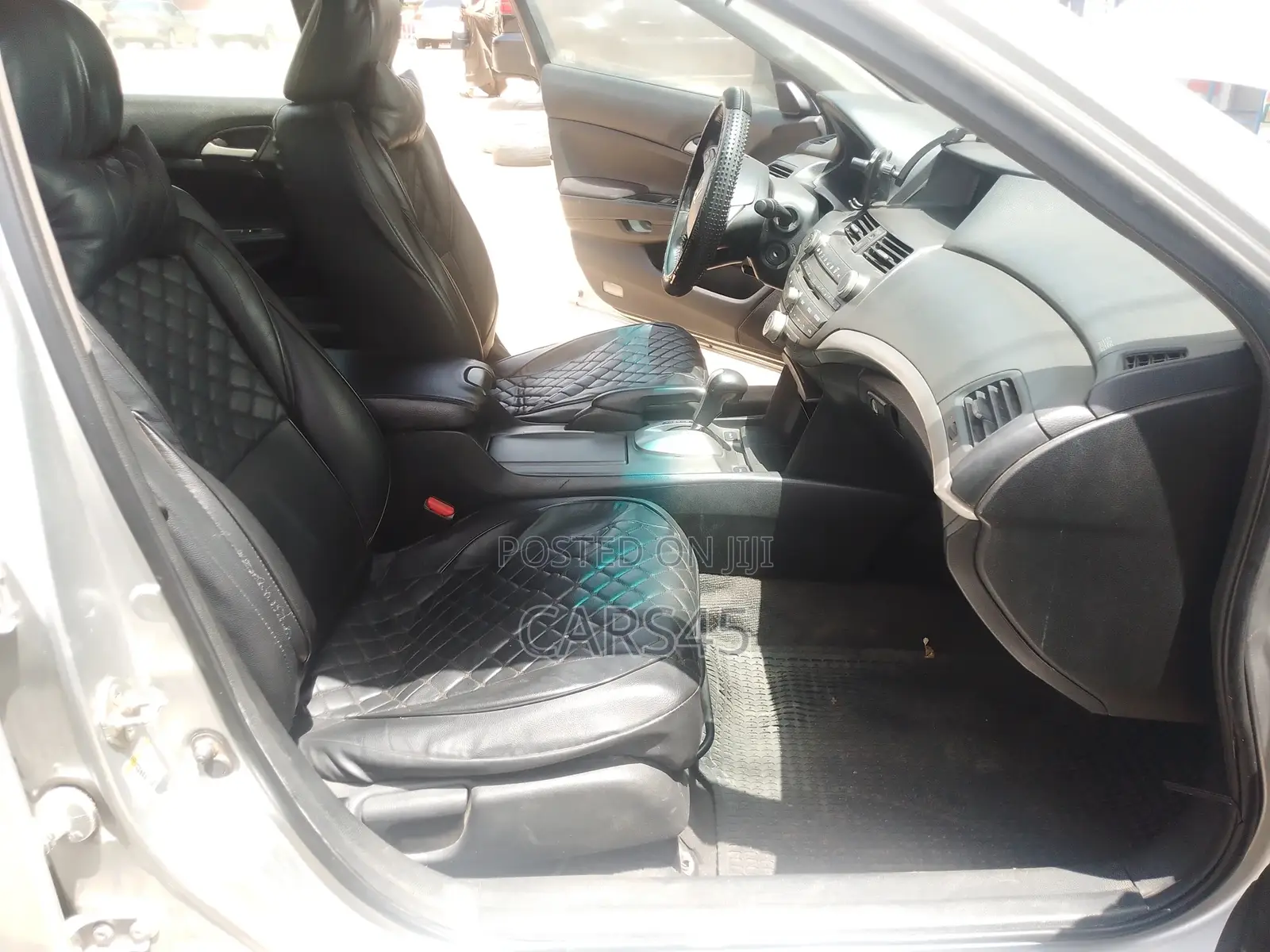 Honda Accord 2012 Silver