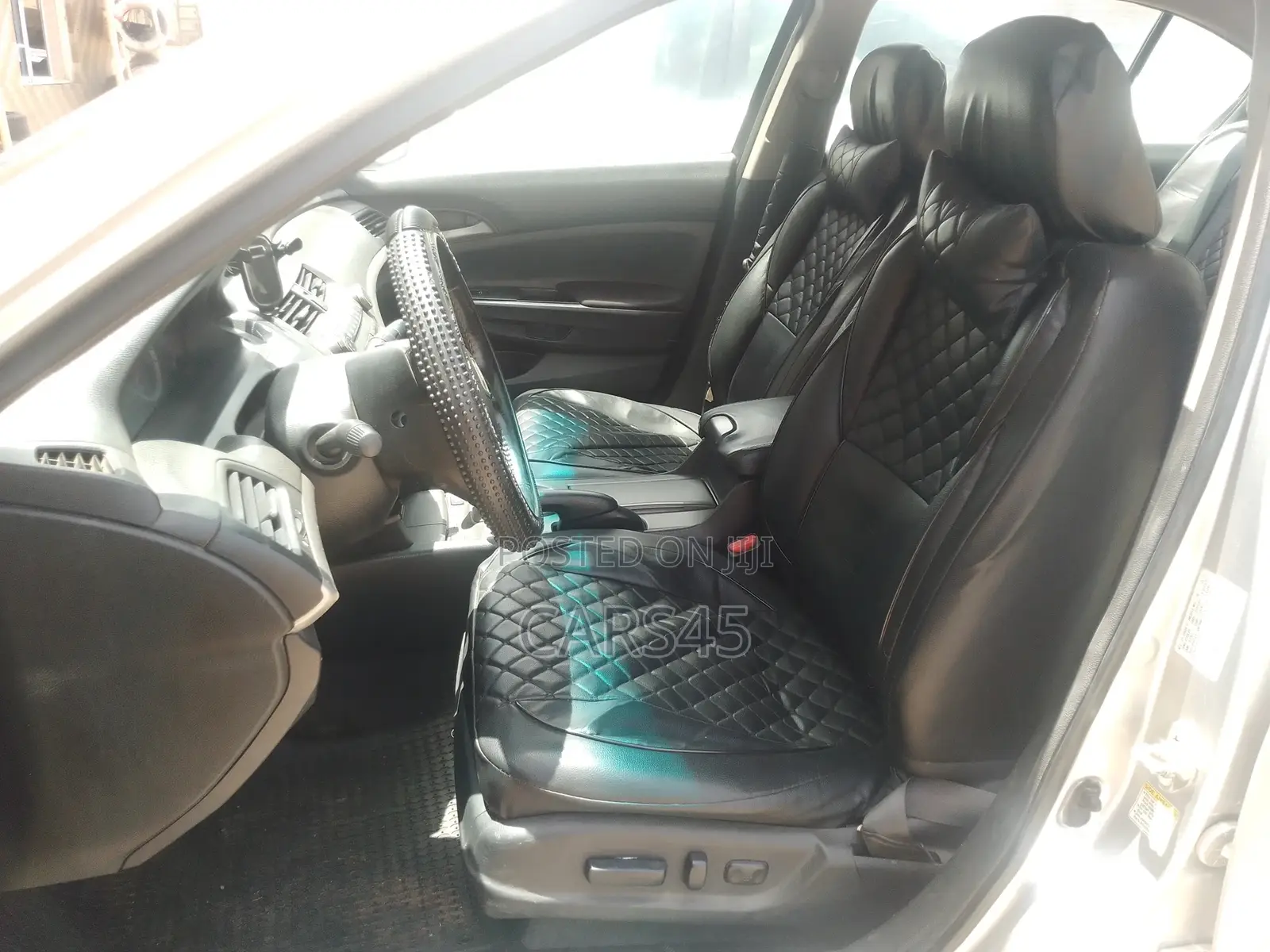 Honda Accord 2012 Silver