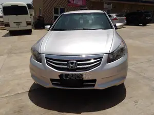 Honda Accord 2012 Silver