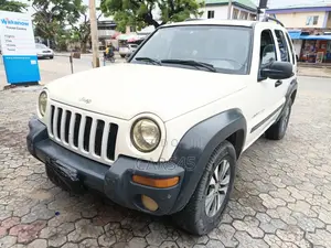 Jeep Liberty 2003 White