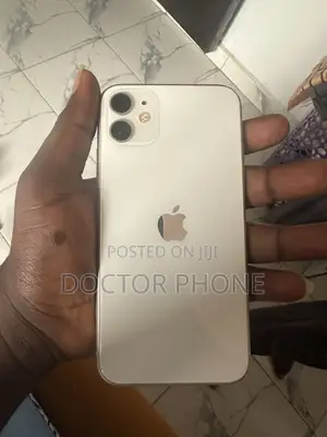 Apple iPhone 11 64 GB White