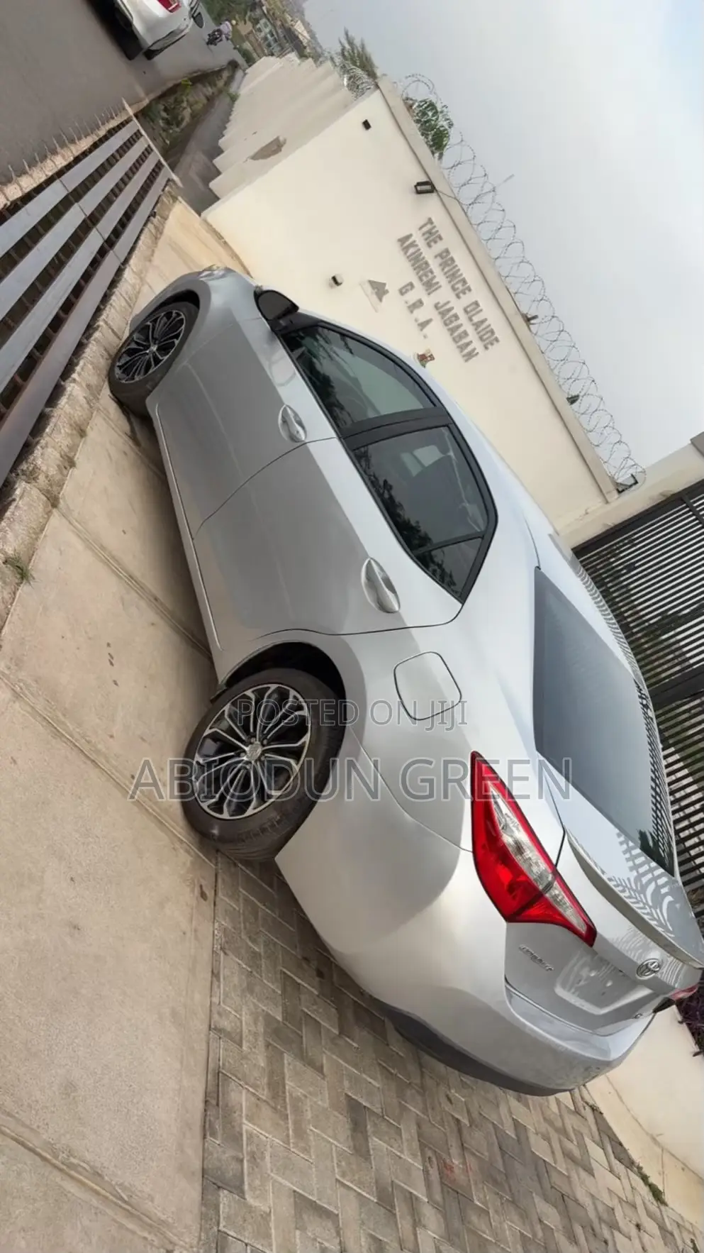 Toyota Corolla 2016 Silver
