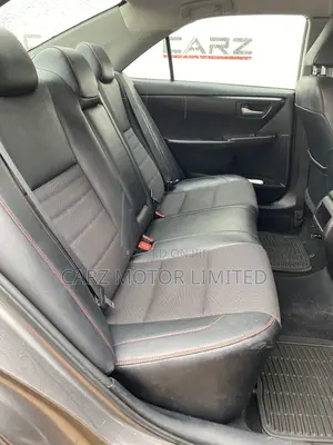 Toyota Camry LE 4dr Sedan (2.5L 4cyl 6A) 2017 Gray