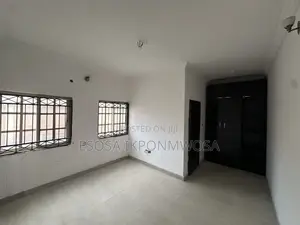 4bdrm Shared Apartment in Ajiran Mews, Chevron for rent