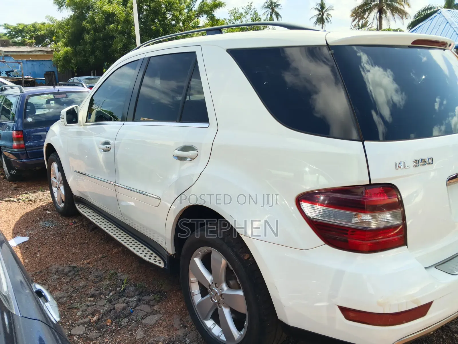 Mercedes-Benz M Class 2011 White