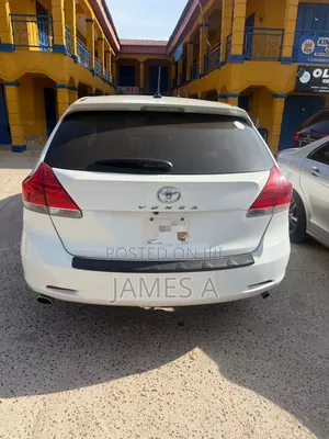 Toyota Venza 2012 White