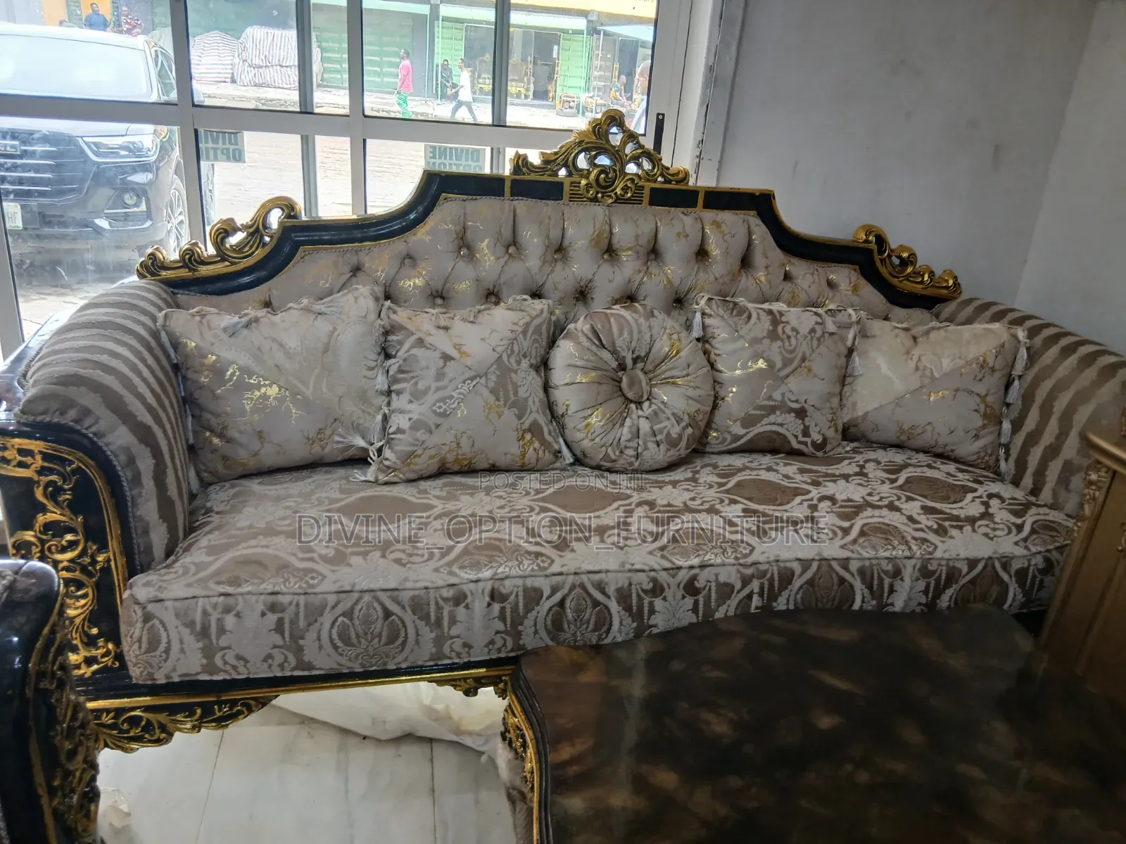 Egyptian Royal Sofa With Center Table
