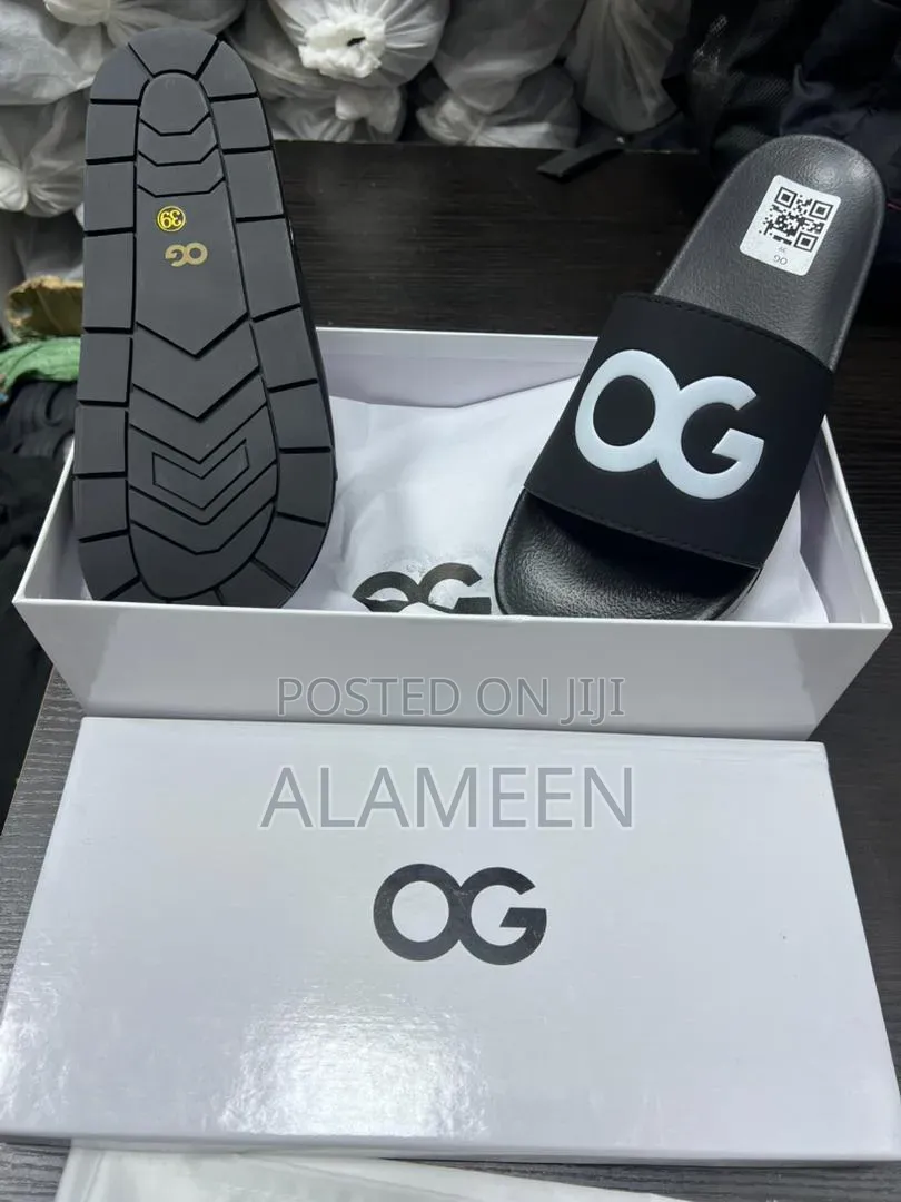 Premium Unisex Carton Slides, Comfortable Durable