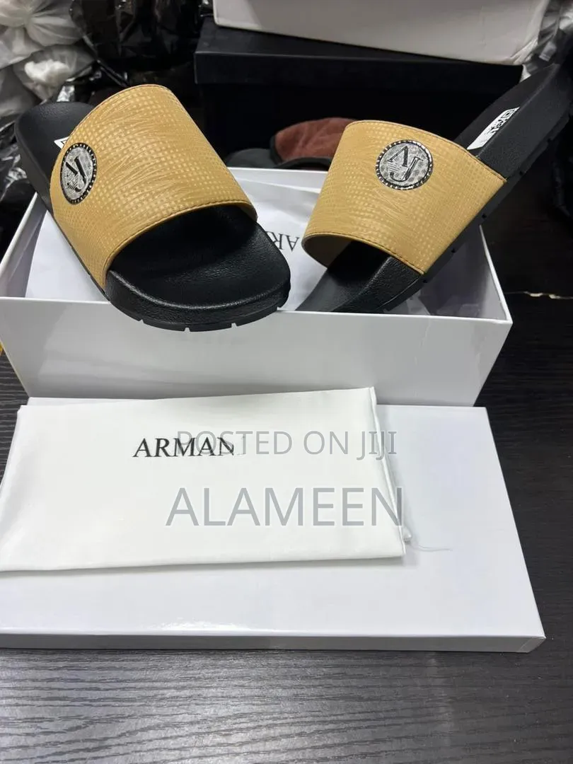 Premium Unisex Carton Slides, Comfortable Durable