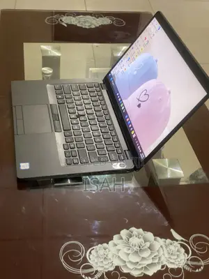 Laptop Dell Latitude 7400 8GB Intel Core i5 SSD 256GB