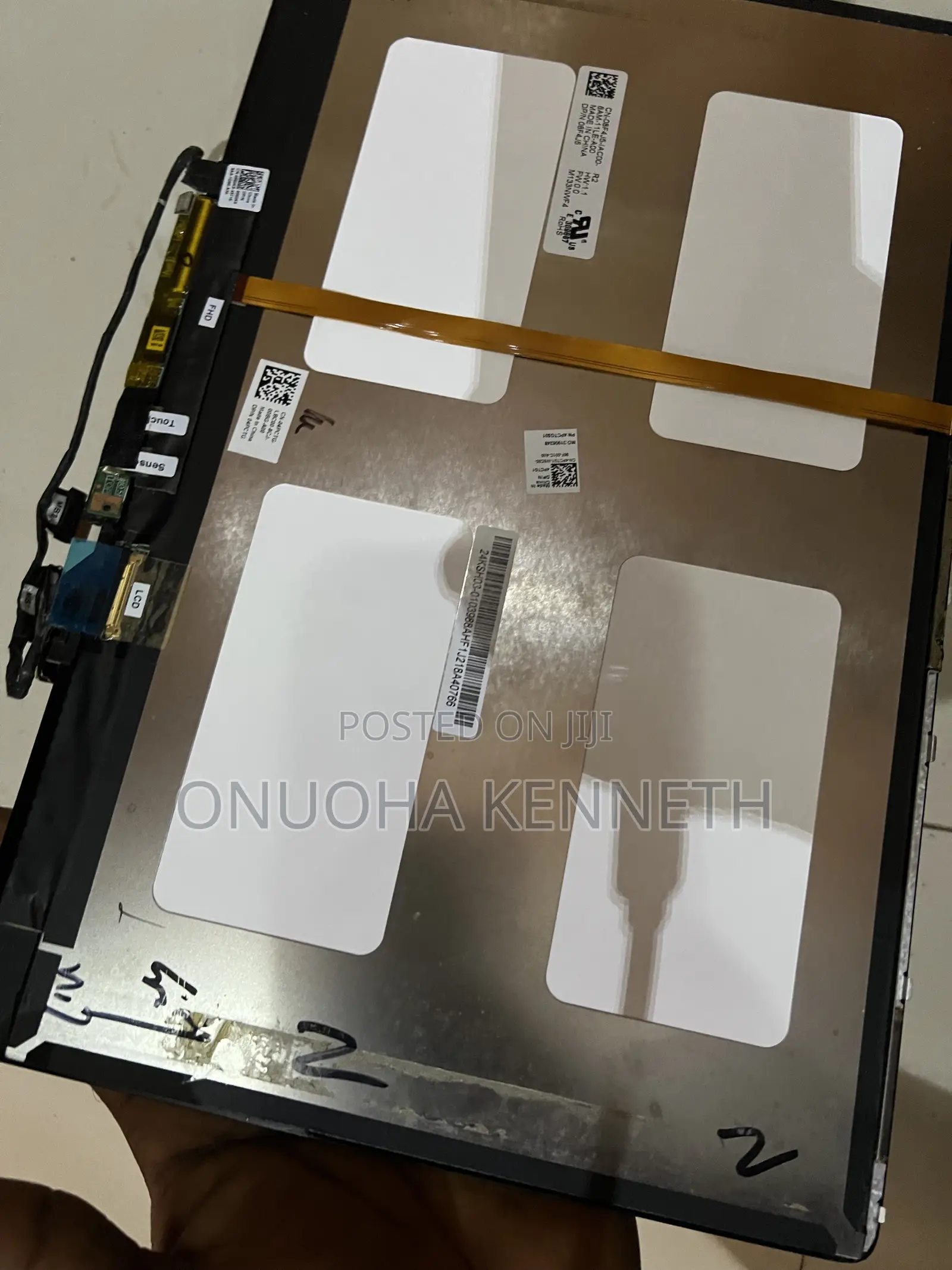 Dell Inspiron 7000 Series 2 in 1 Screen M133nwf4