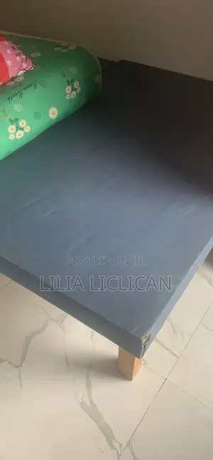 Neat Bedframe