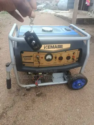 Neatly Used 4.5kva Kemage Gen