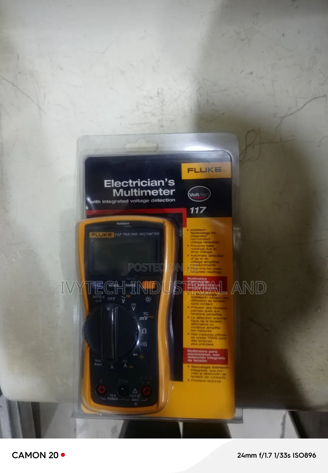 Fluke 117 Electrician's Multimeter