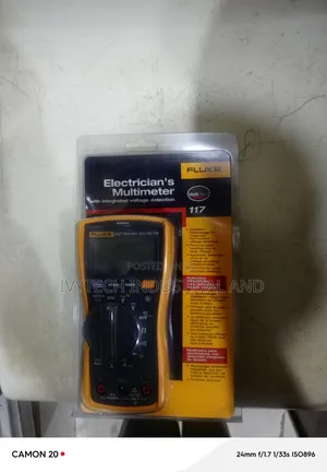 Fluke 117 Electrician's Multimeter