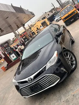 Toyota Avalon Limited 4dr Sedan (3.5L 6cyl 6A) 2015 Black
