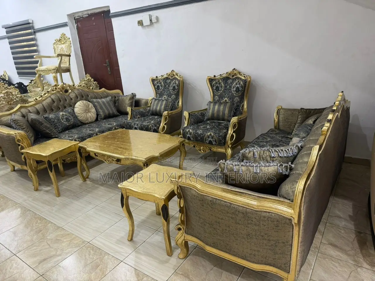 Quality Turkey Royal Chair