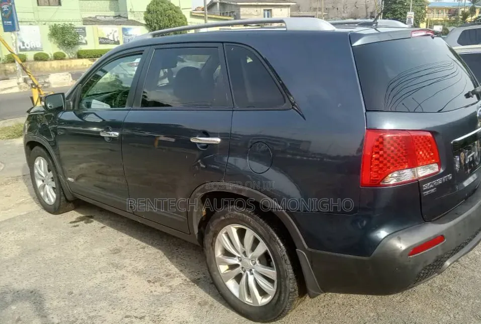 Kia Sorento EX 2011 Blue