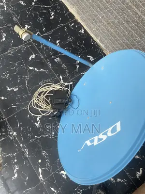 DSTV Decoder + Dish