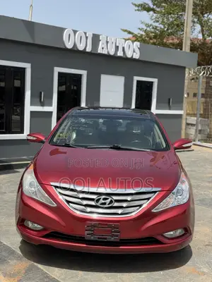 Hyundai Sonata 2013 Red
