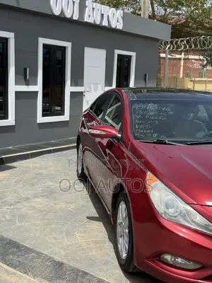 Hyundai Sonata 2013 Red