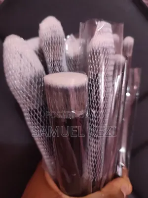 Make Up Brush