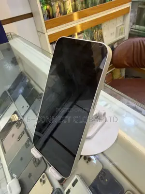 Apple iPhone 13 128 GB White
