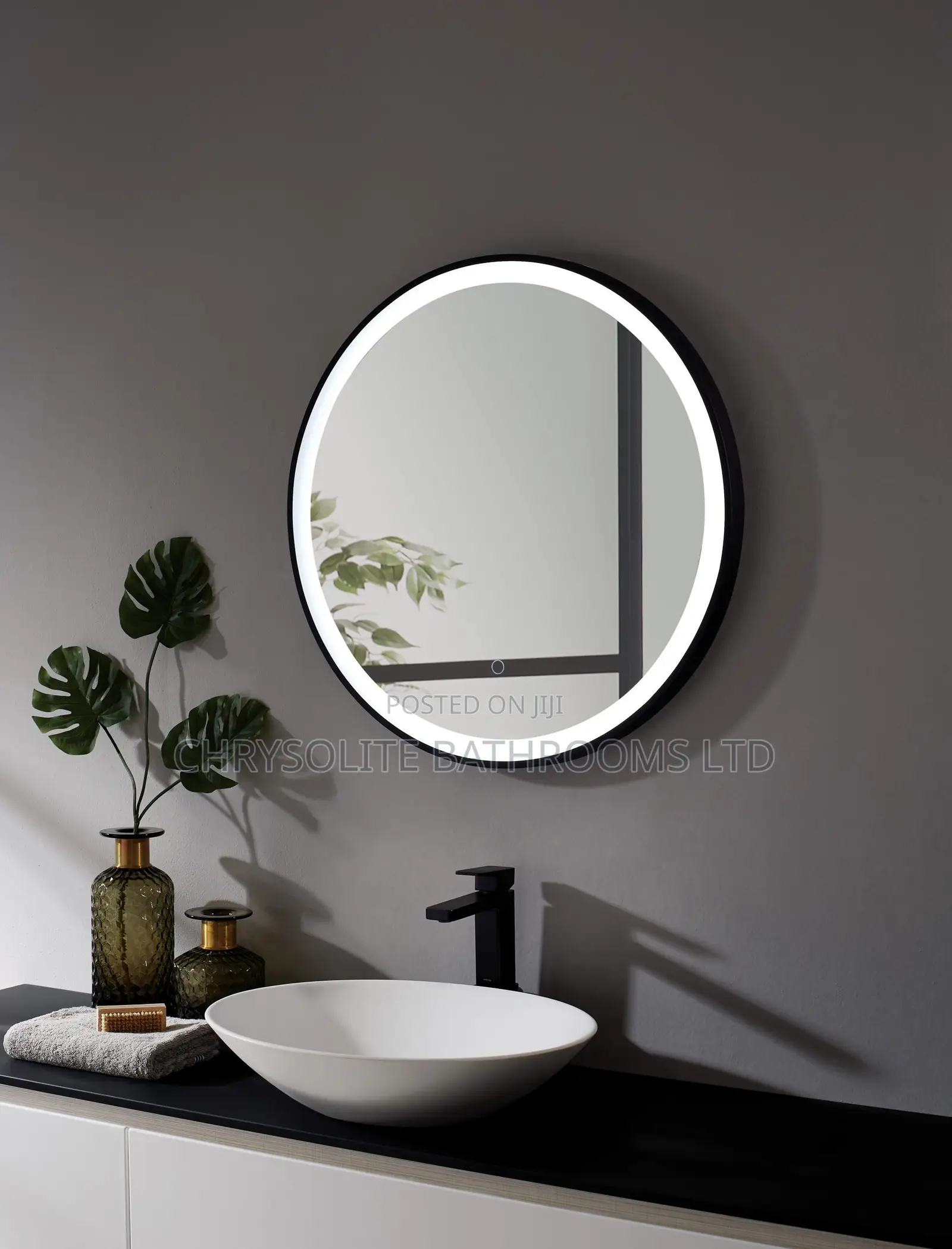 Black Circular Led Mirror