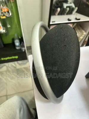 Onyx Studio 8 Speaker